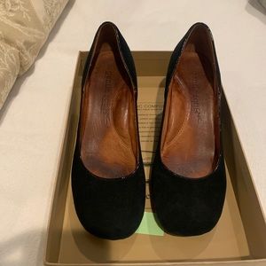 Gentle souls black suede wedge